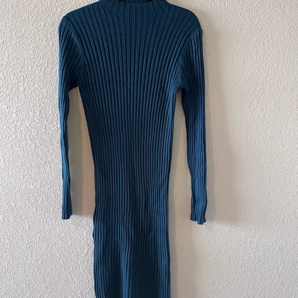 Tea n Rose Teal Long Sleeve Ribbed Maternity Dress - Picture 1 of 3